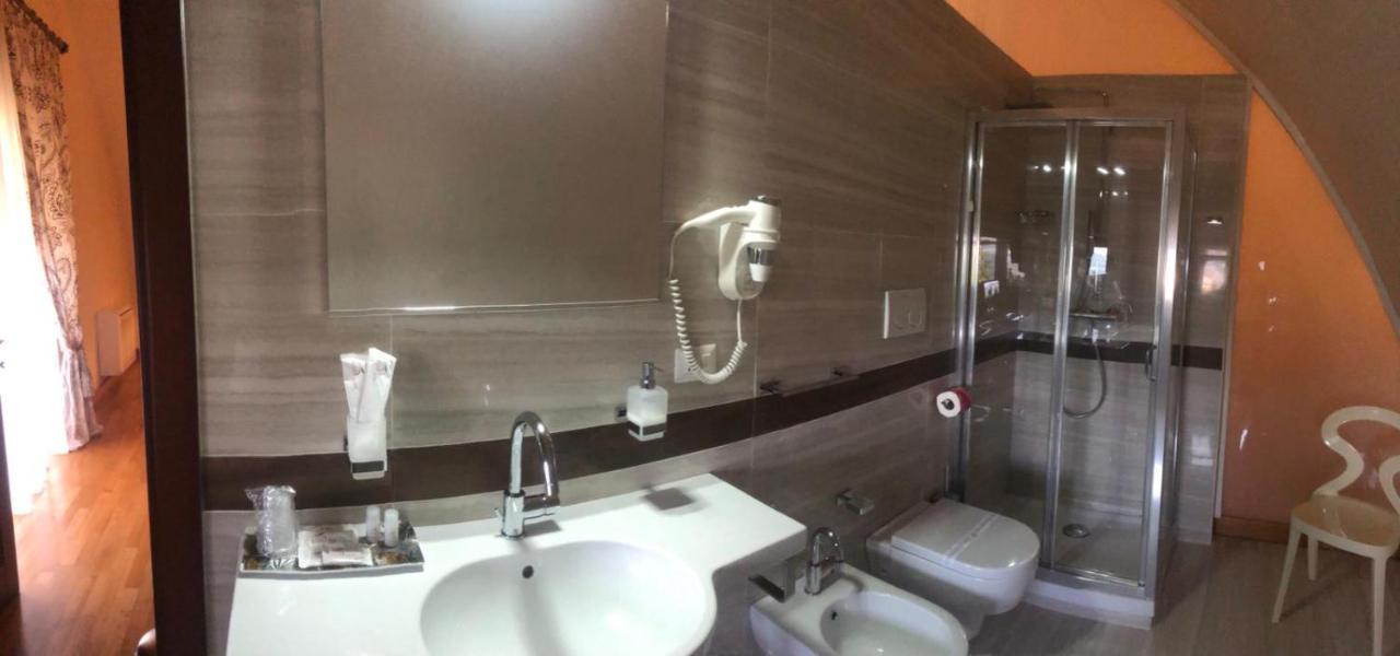 Residenza Ducale Hotel Bovino Bagian luar foto