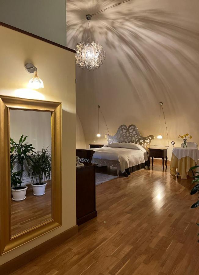 Residenza Ducale Hotel Bovino Bagian luar foto