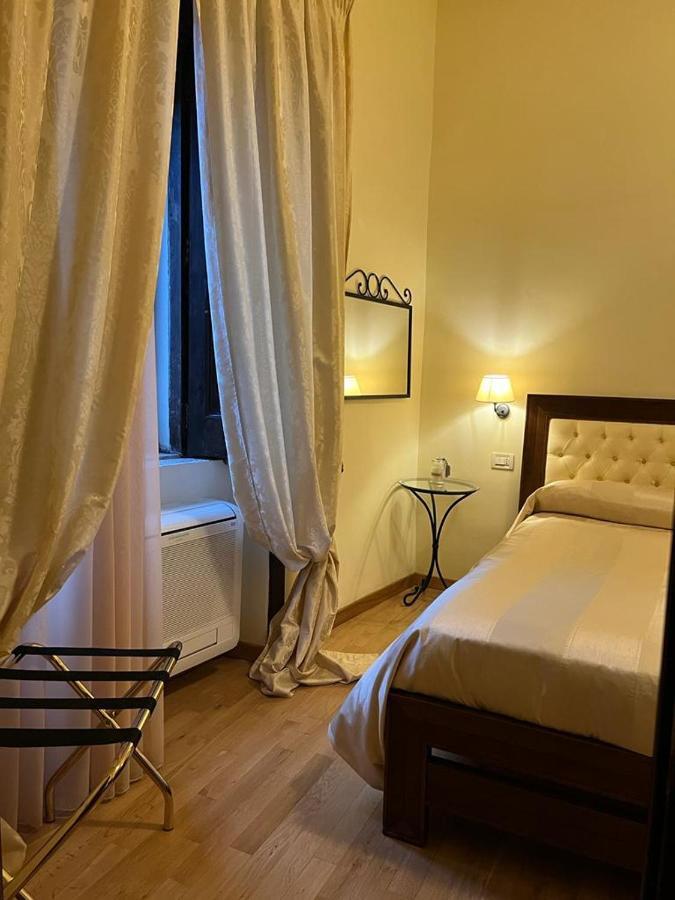 Residenza Ducale Hotel Bovino Bagian luar foto