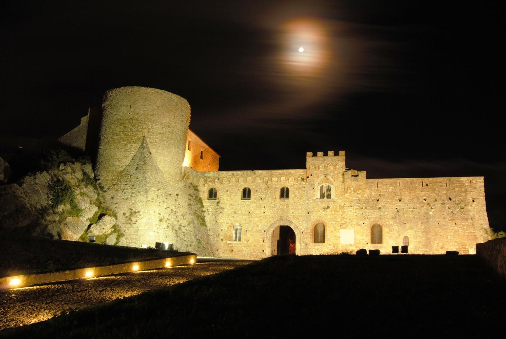 Residenza Ducale Hotel Bovino Bagian luar foto