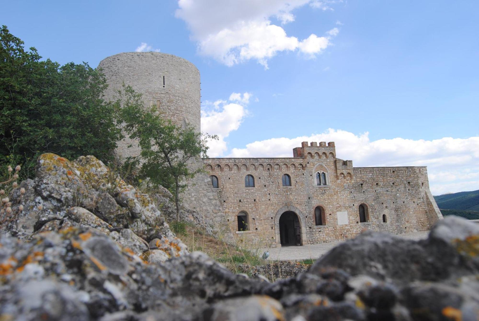 Residenza Ducale Hotel Bovino Bagian luar foto